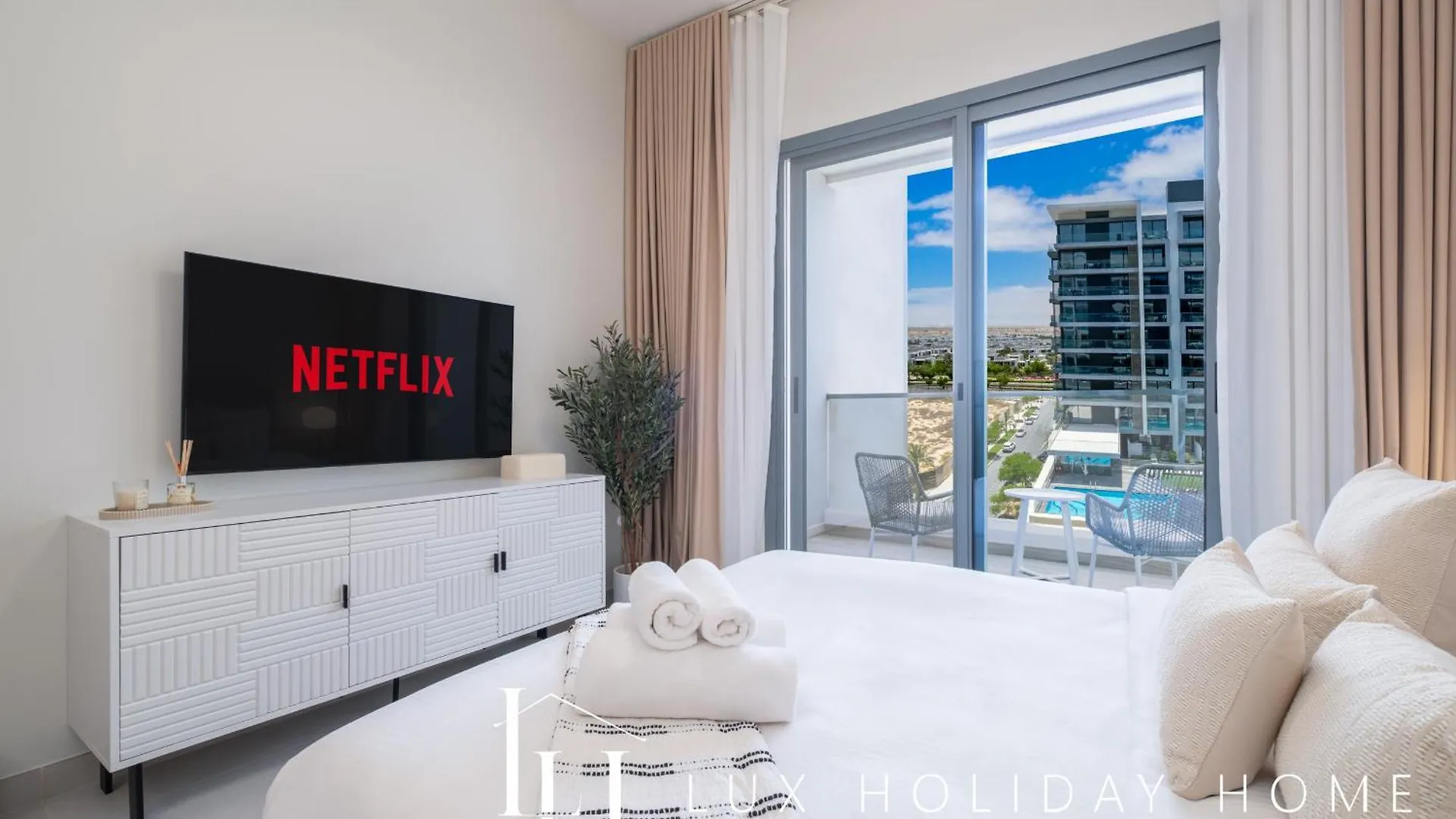 Lux Dubai Hills Sway Studio 2