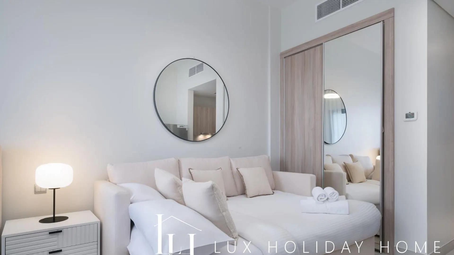 Apartment Lux Dubai Hills Sway Studio 2 United Arab Emirates